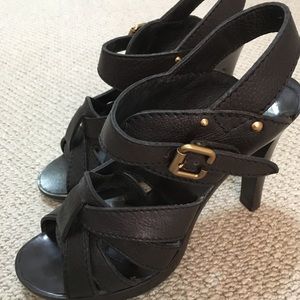 Textured leather Chloe sandal with brass hardware